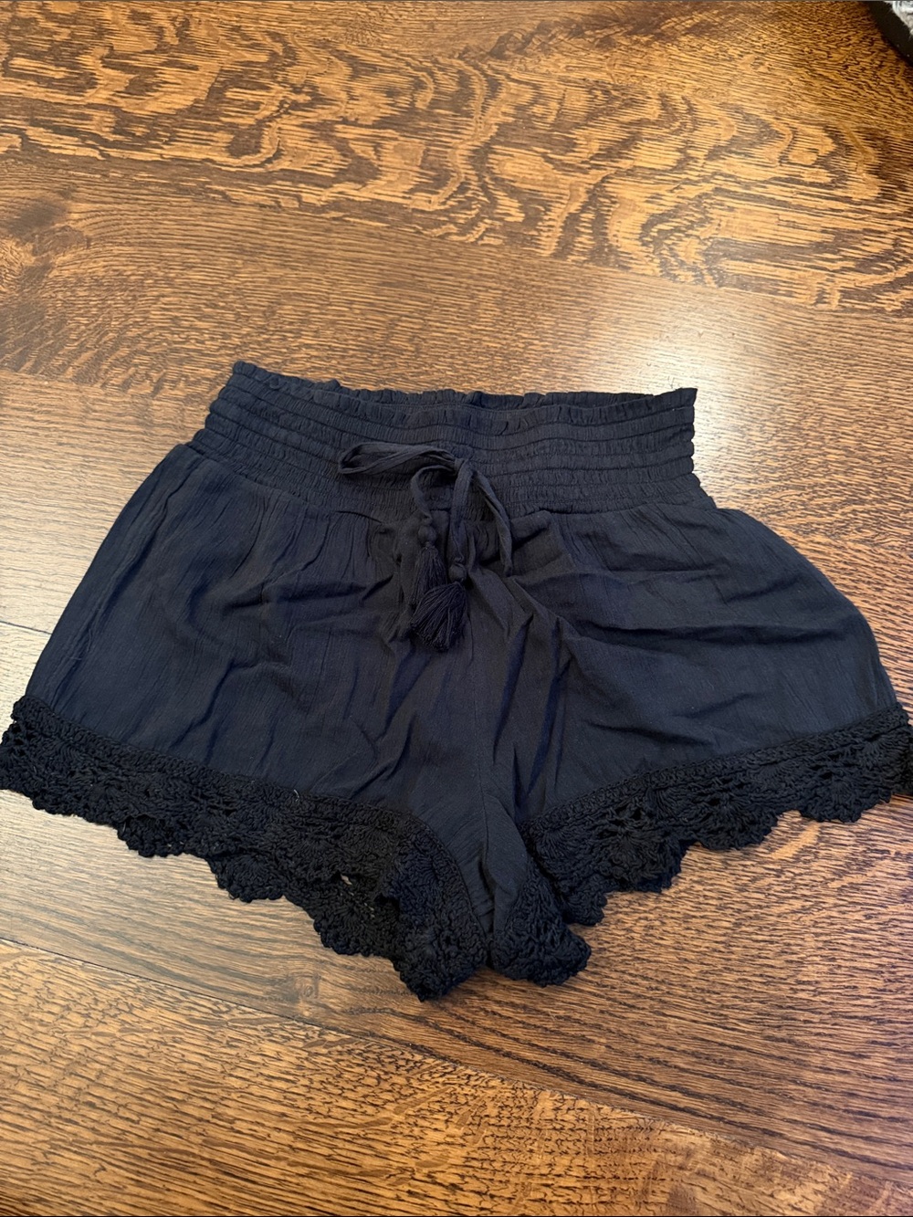 Aerie Black Crochet Trim Smocked Waist Shorts